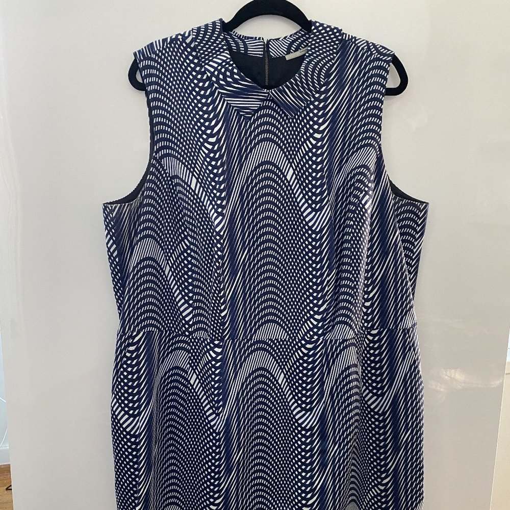 Halogen Dress w/pockets!  Size 18